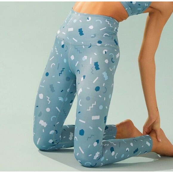 Beyond Yoga Poketo High Waisted Leggings Light Blue Lux Geometric Print Size XS - Picture 2 of 11